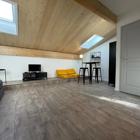Apartment Superbes De Charme, Lumineux Et Climatises En Plein Centre Bordeaux